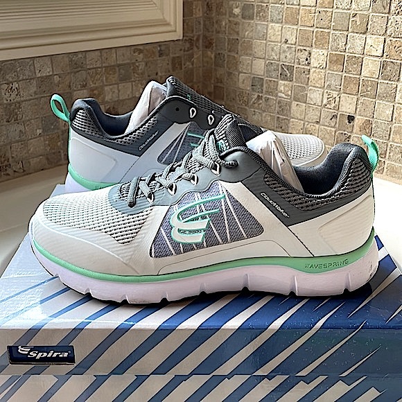 Spira Shoes - NIB Women’s Spira CloudWalker 10B